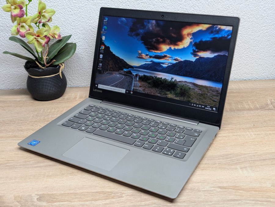 Ноутбук Б/В Lenovo S130-14IGM, Intel Celeron N4000, DDR4 2GB, SSD 64GB, 14"