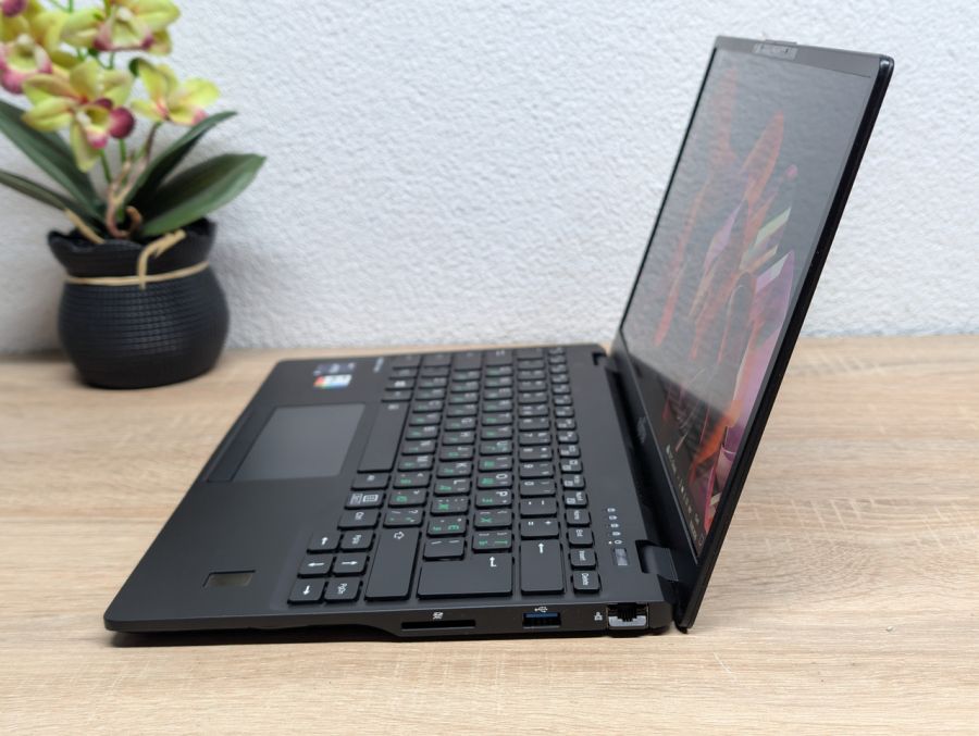 Ноутбук Б/В Fujitsu LifeBook U9312, Intel Core i5-1235U, DDR4 8GB, SSD 256GB, 13" Full HD