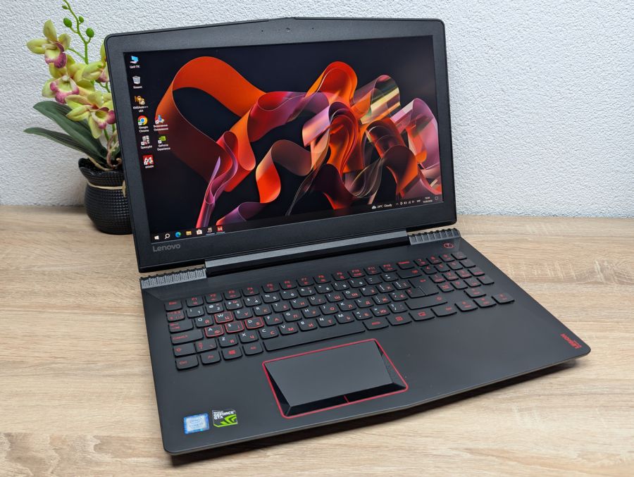 Ноутбук Б/В Lenovo Legion Y520-15IKBN, Intel Core i7-7700HQ, DDR4 16GB, SSD 256GB + HDD 500GB, NVIDIA GeForce GTX 1050 2GB, 15.6" Full HD