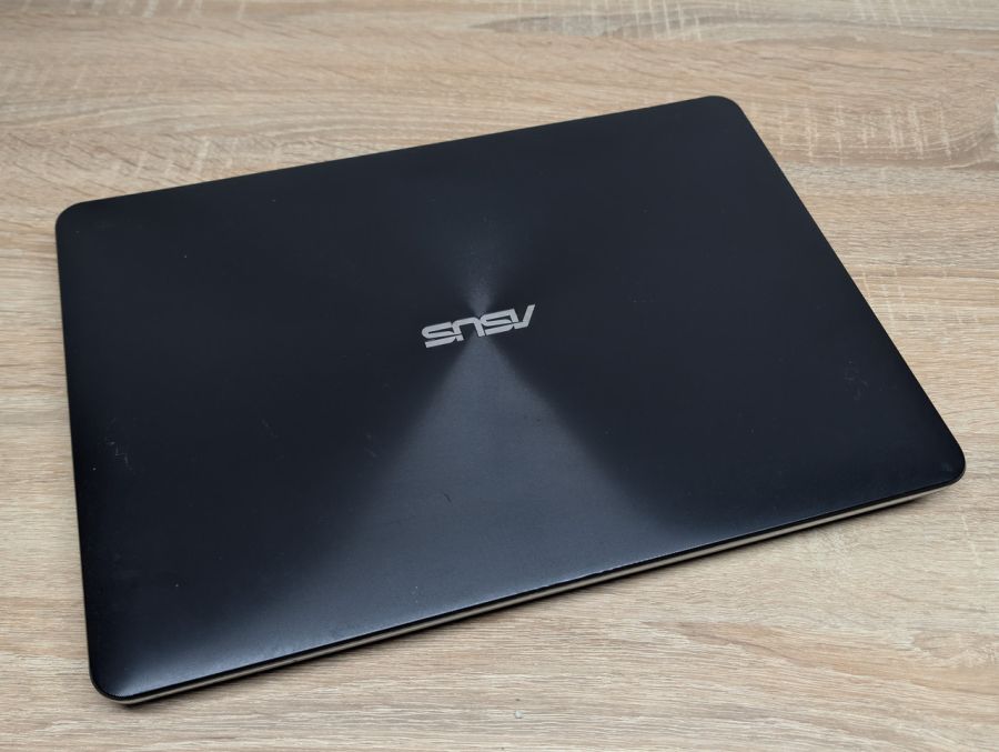 Ноутбук Б/В Asus X302U, Intel Core i3-6006U, DDR3 8GB, SSD 128GB, 13" HD