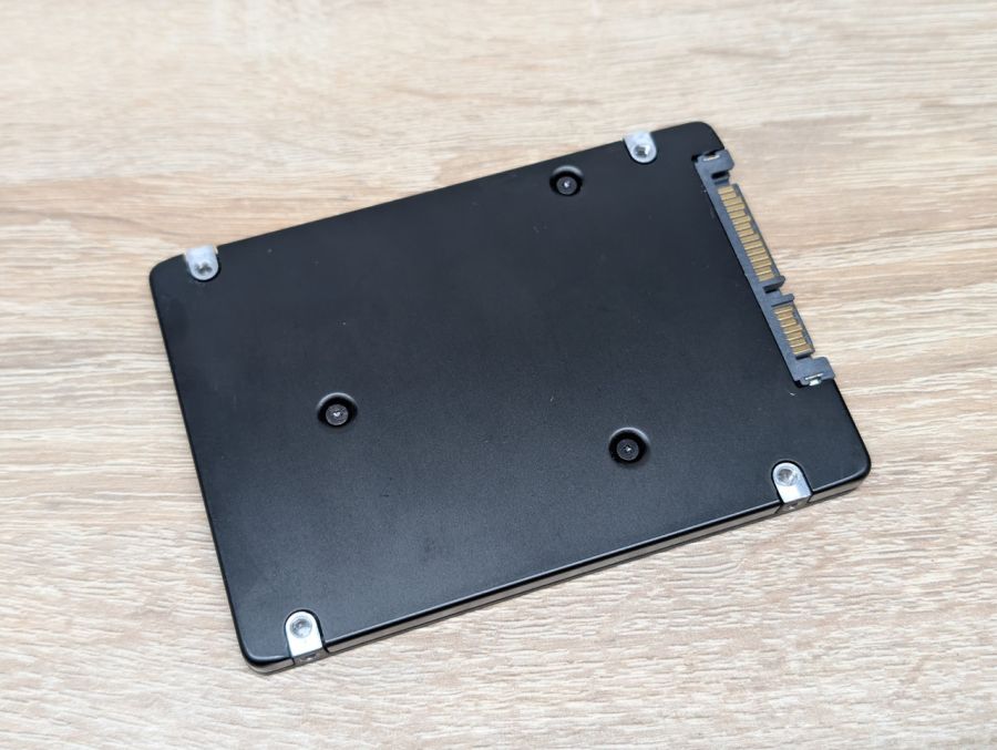 SSD Samsung PM883 240Gb 2.5" Життя 98% Б/В