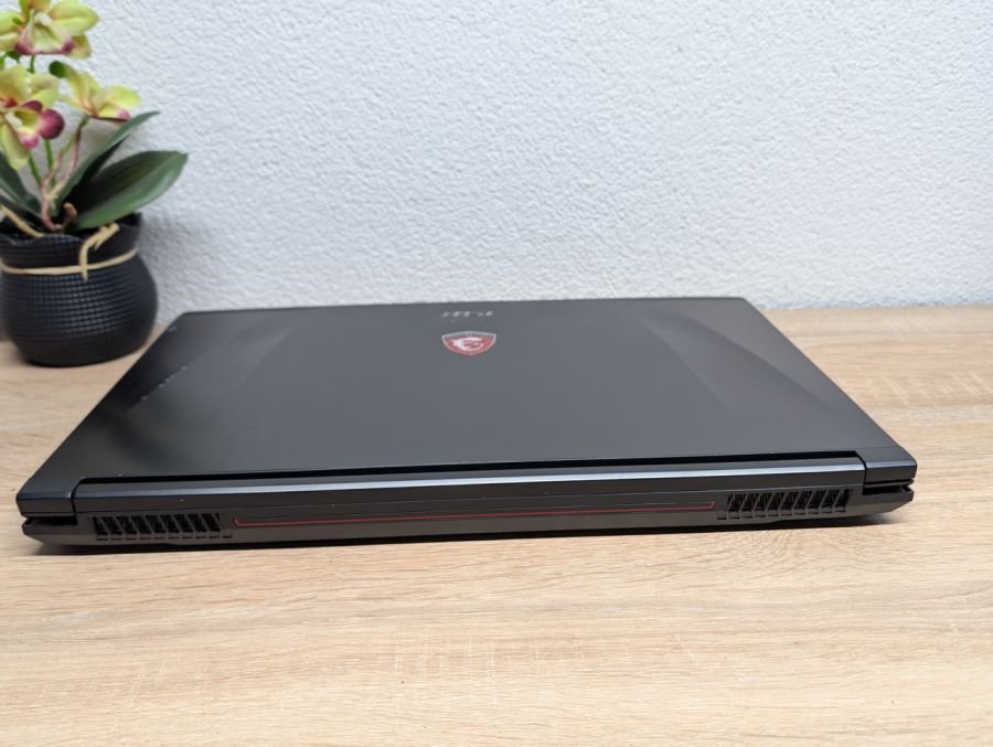 Ноутбук Б/В MSI PE60 2QE, Intel Core i5-4210H, DDR3 12GB, SSD 360GB, 15.6" Full HD