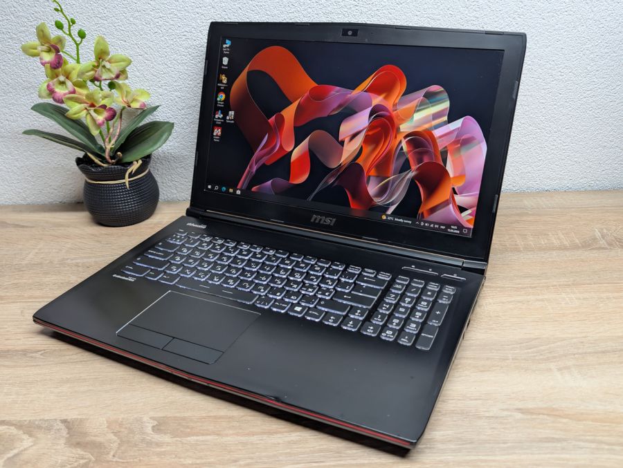 Ноутбук Б/В MSI PE60 2QE, Intel Core i5-4210H, DDR3 12GB, SSD 360GB, 15.6" Full HD
